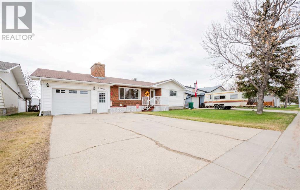 11002 96a Street, Grande Prairie, Alberta  T8V 2A8 - Photo 2 - A2216255