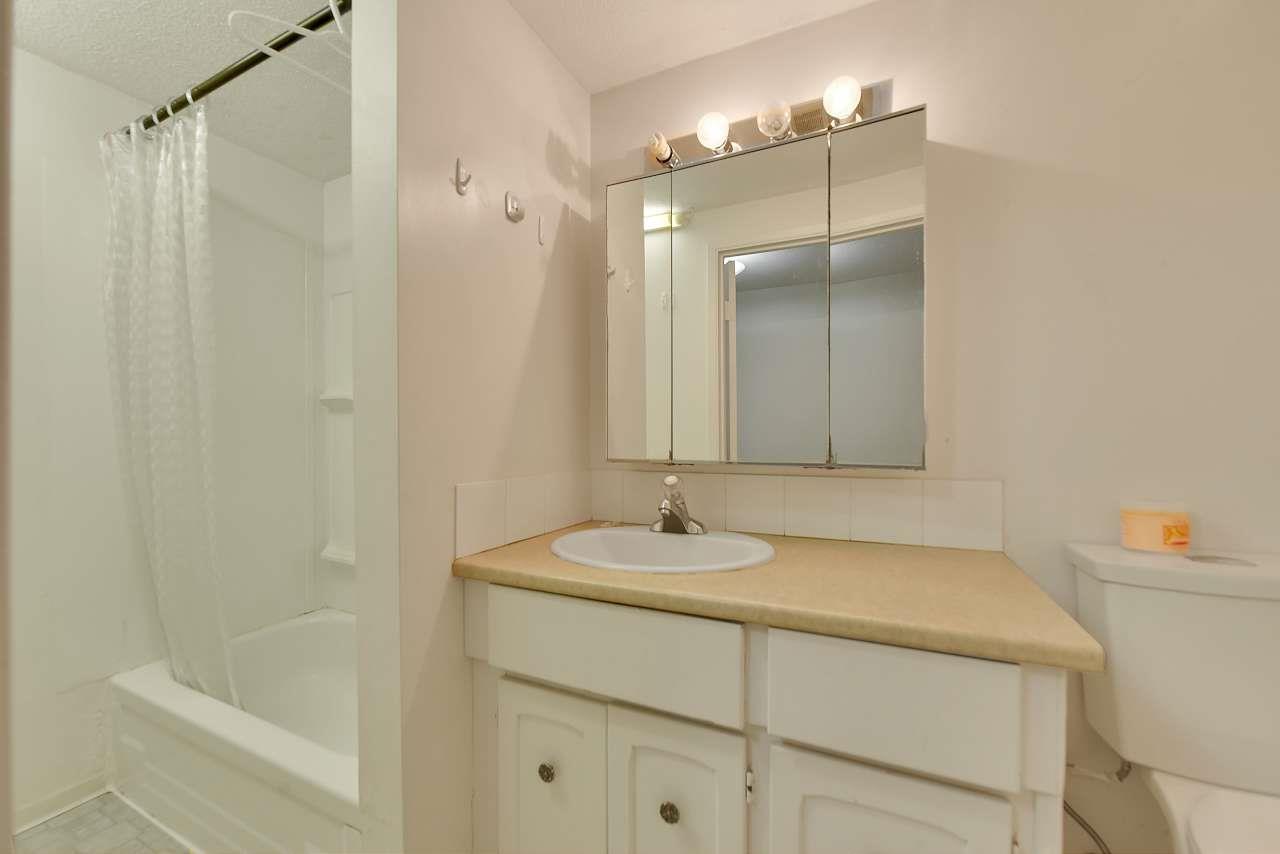 13270 87b Avenue, Surrey, British Columbia  V3W 6B8 - Photo 25 - R2995706