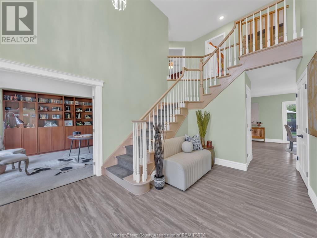 Property at 468 ORCHARD PARK DRIVE image 4