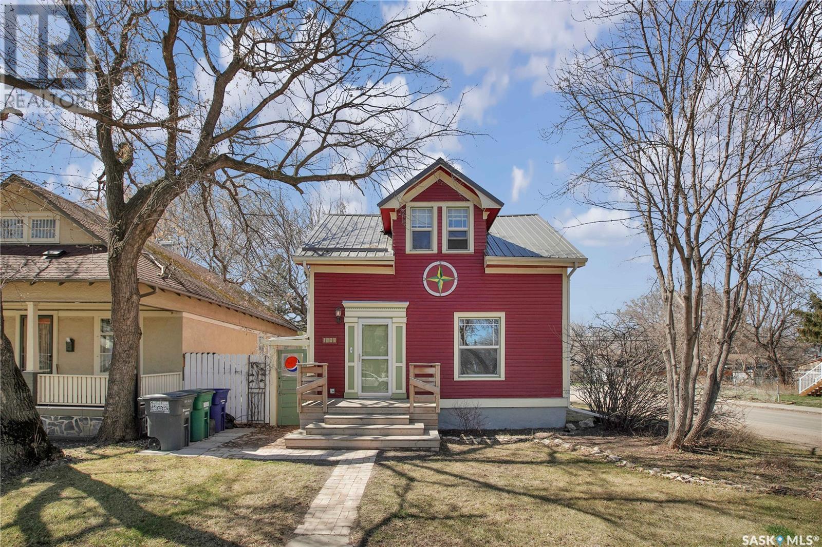Property at 1237 H AVENUE N image 2