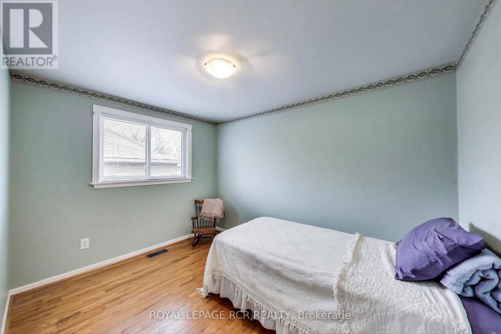 43 Appleby Drive, Brampton, Ontario  L6T 2S7 - Photo 12 - W12112889