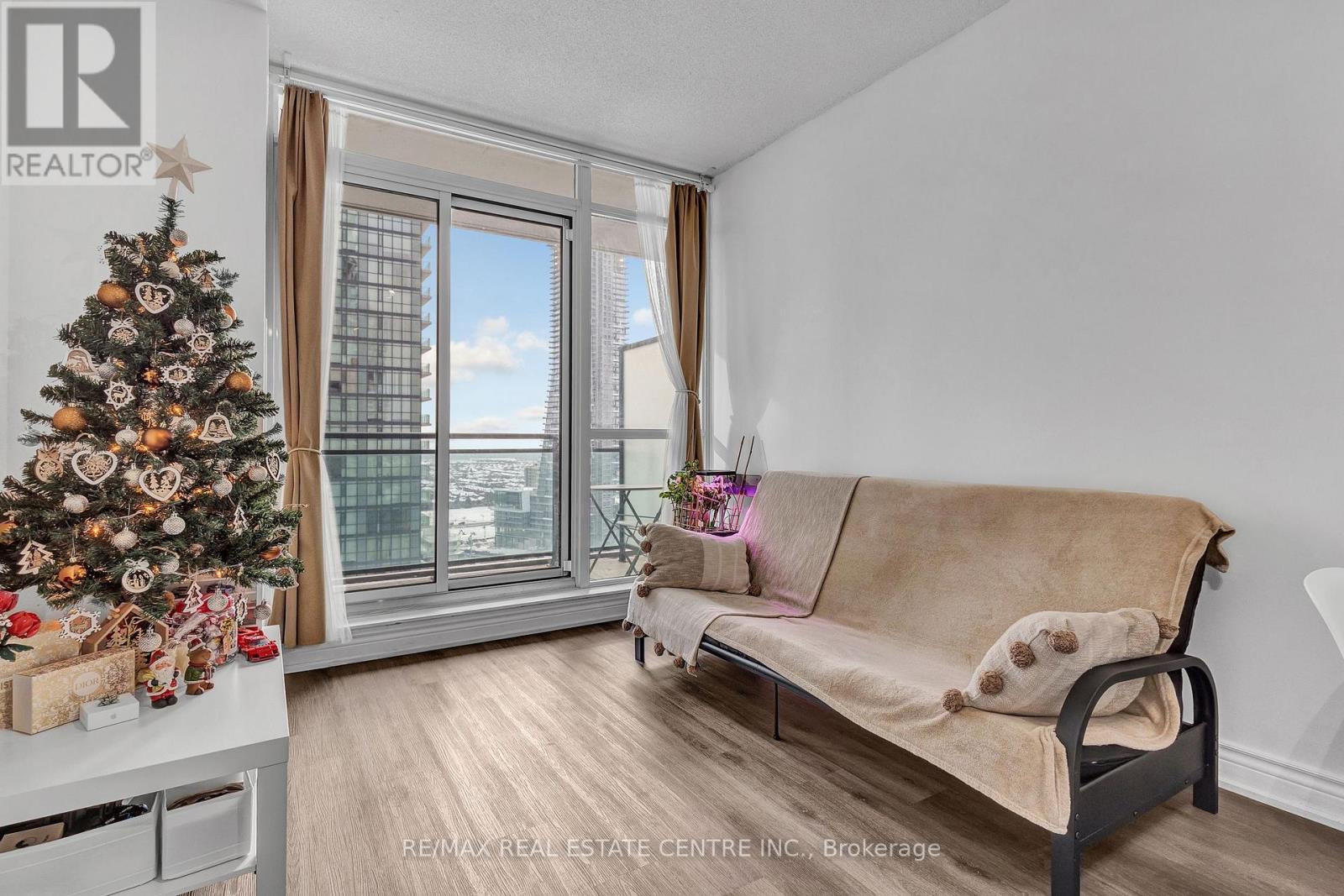 1902 - 4099 Brickstone Mews, Mississauga, Ontario  L5B 0G2 - Photo 12 - W12112894