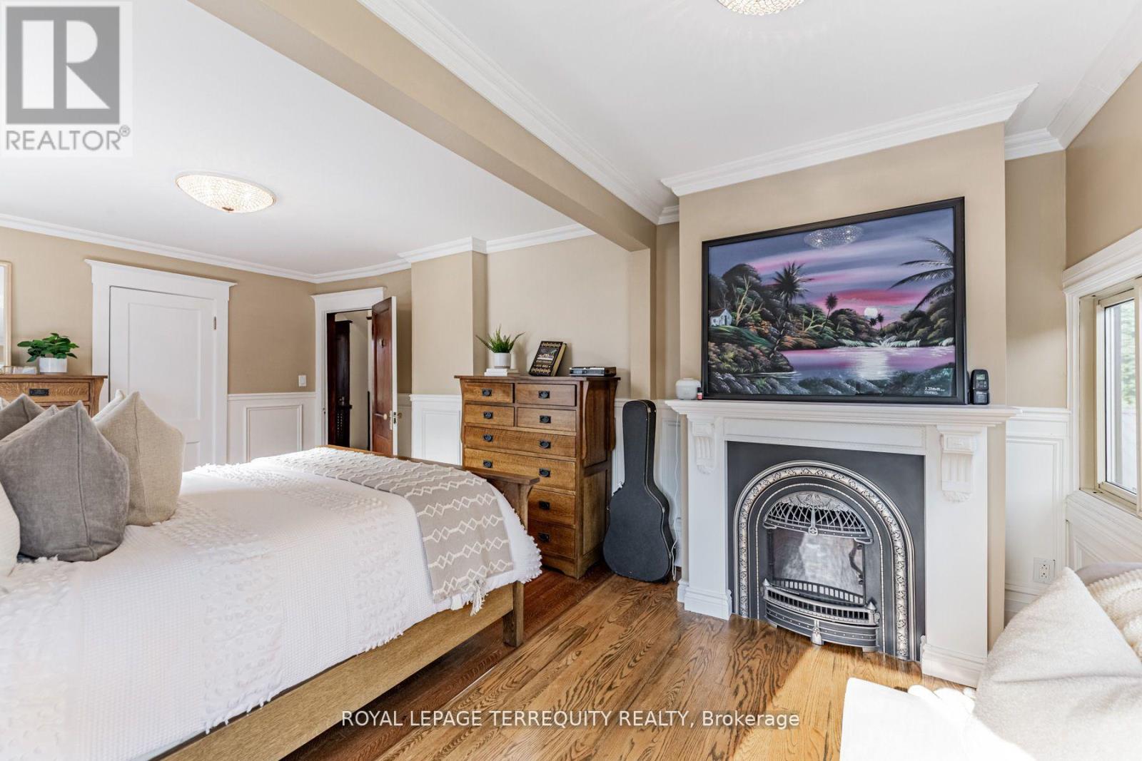 35 Joseph Street, Toronto, Ontario  M9N 2H9 - Photo 13 - W12112909