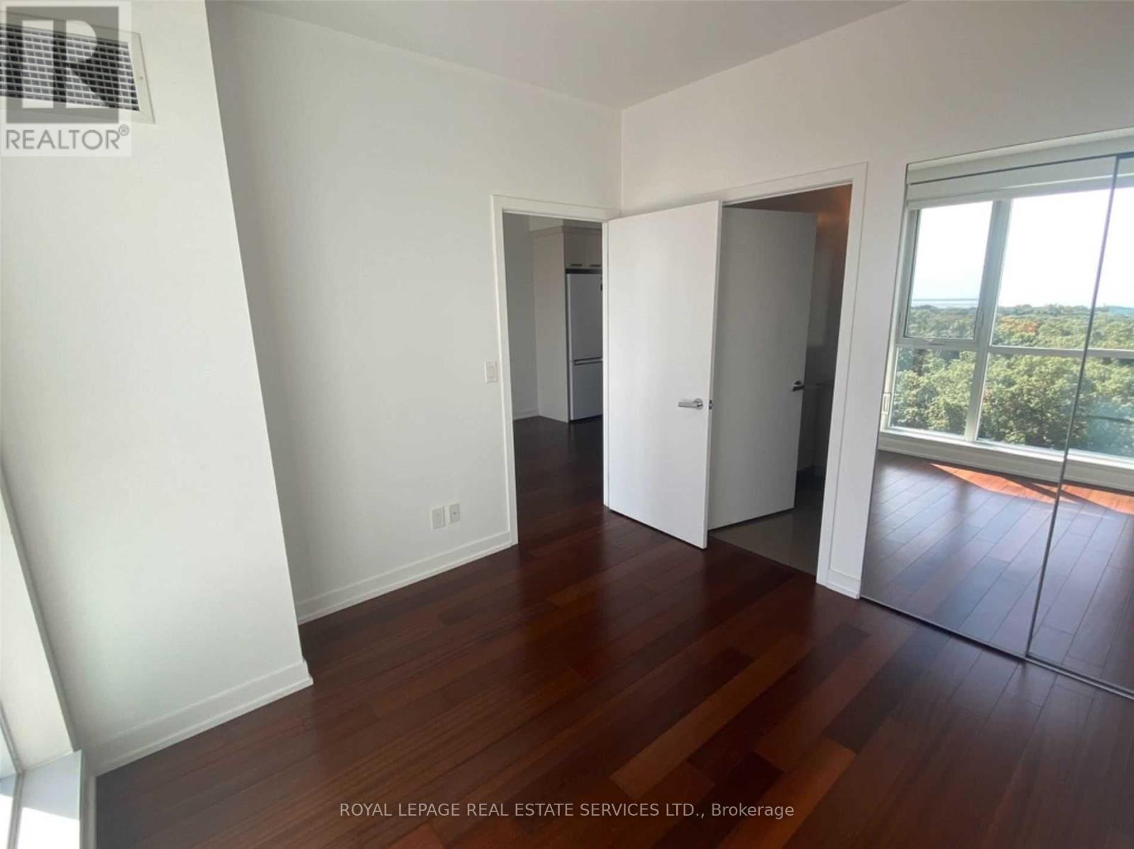911 - 1830 Bloor Street W, Toronto, Ontario  M6P 0A2 - Photo 10 - W12112914