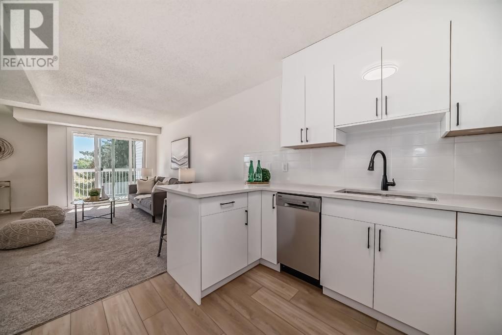 Property at 138, 3015 51 Street SW image 2