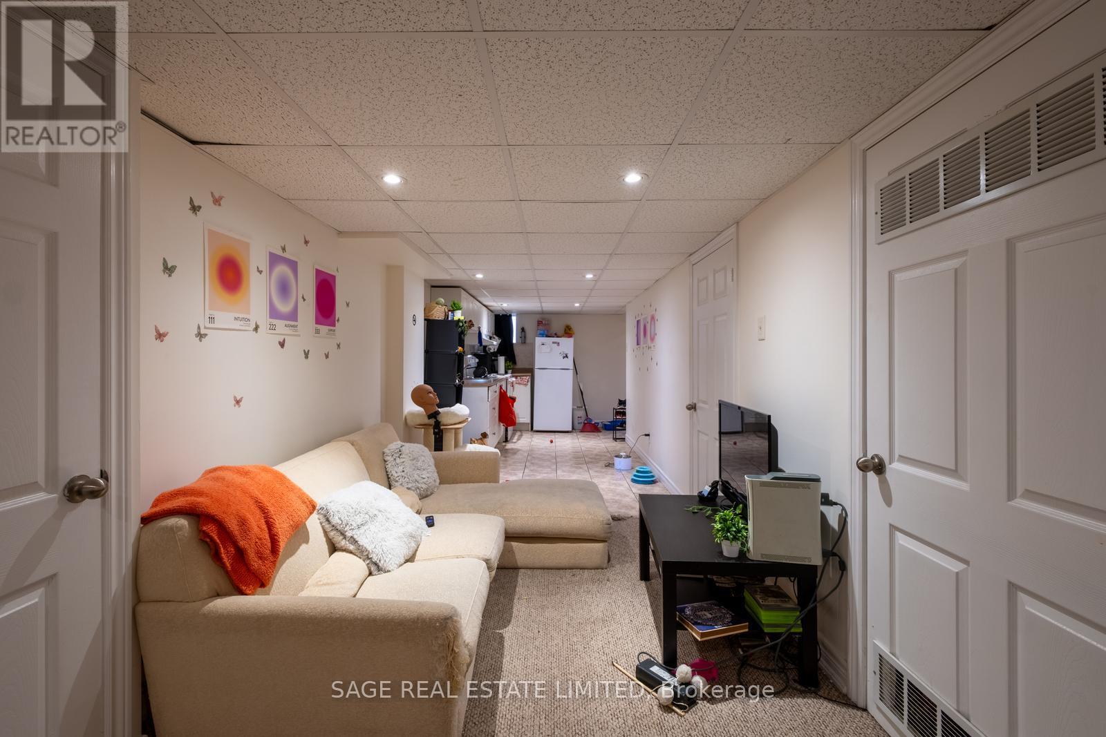 112 Beatrice Street, Toronto, Ontario  M6J 2T3 - Photo 21 - C12039748
