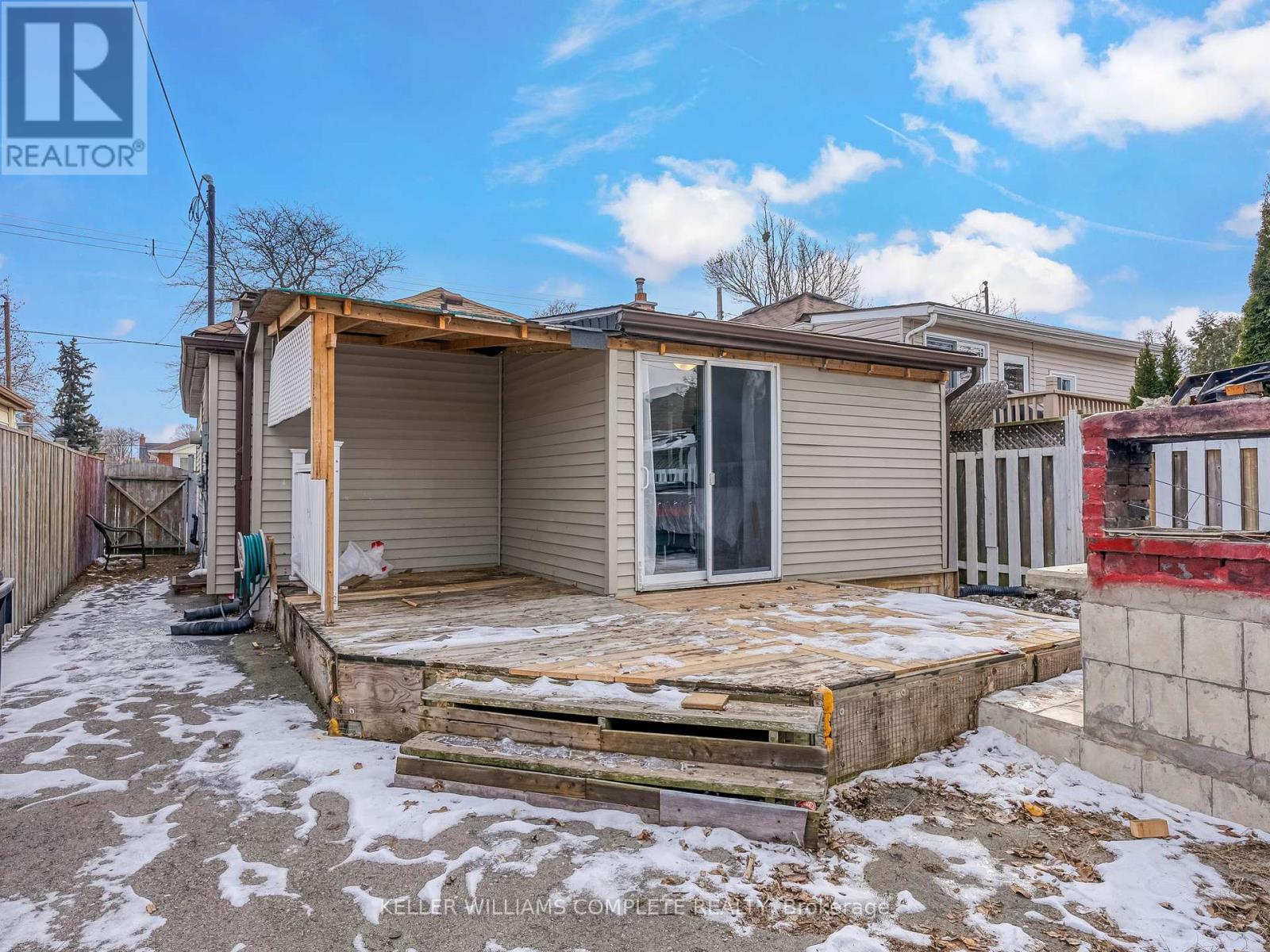 136 East 45th Street, Hamilton (Hampton Heights), Ontario  L8T 3K1 - Photo 38 - X12112817