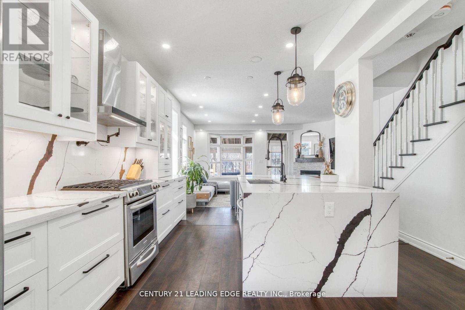 1417 TREELAND STREET, Burlington, Ontario
