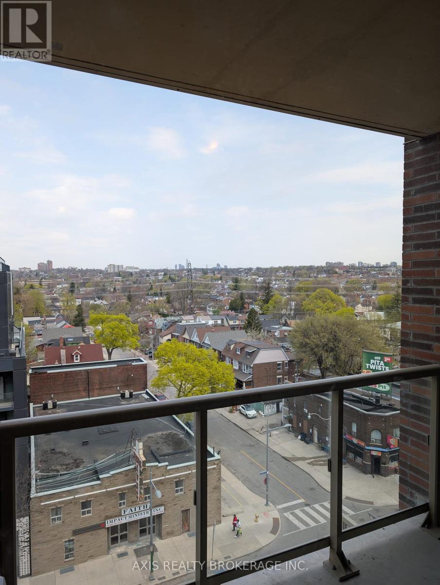 812 - 1787 St Clair Avenue W, Toronto, Ontario  M6N 0B7 - Photo 8 - W12111357