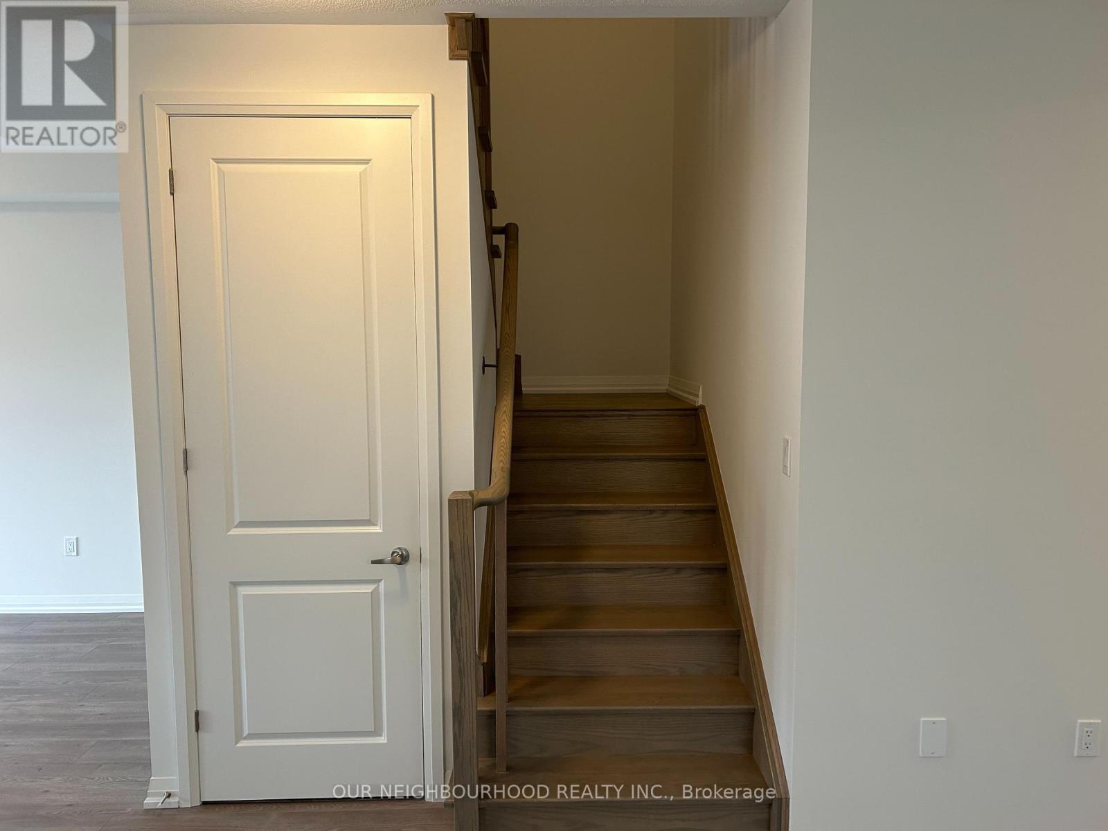 528 Worden Street, Cobourg, Ontario  K9A 4J5 - Photo 9 - X12113038