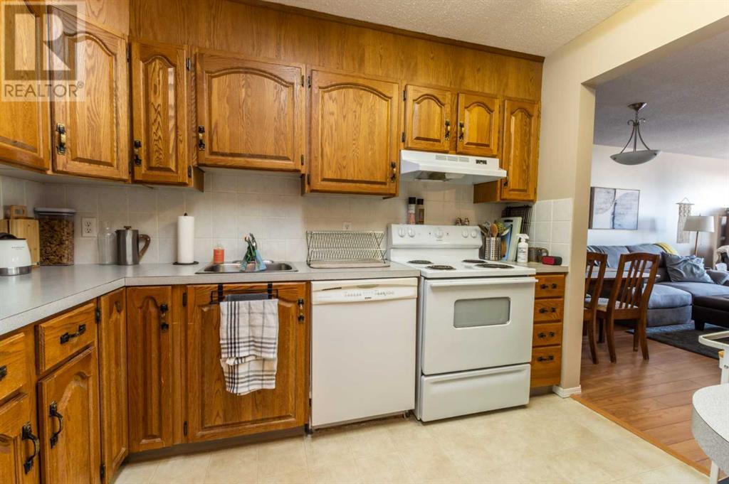 4814 49 Street, Stettler, Alberta  T0C 2L1 - Photo 34 - A2142005