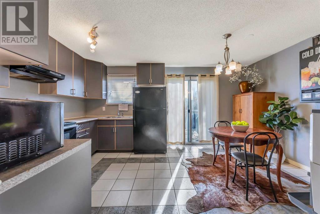 55 Penworth Close Se, Calgary, Alberta  T2A 5N4 - Photo 9 - A2198369