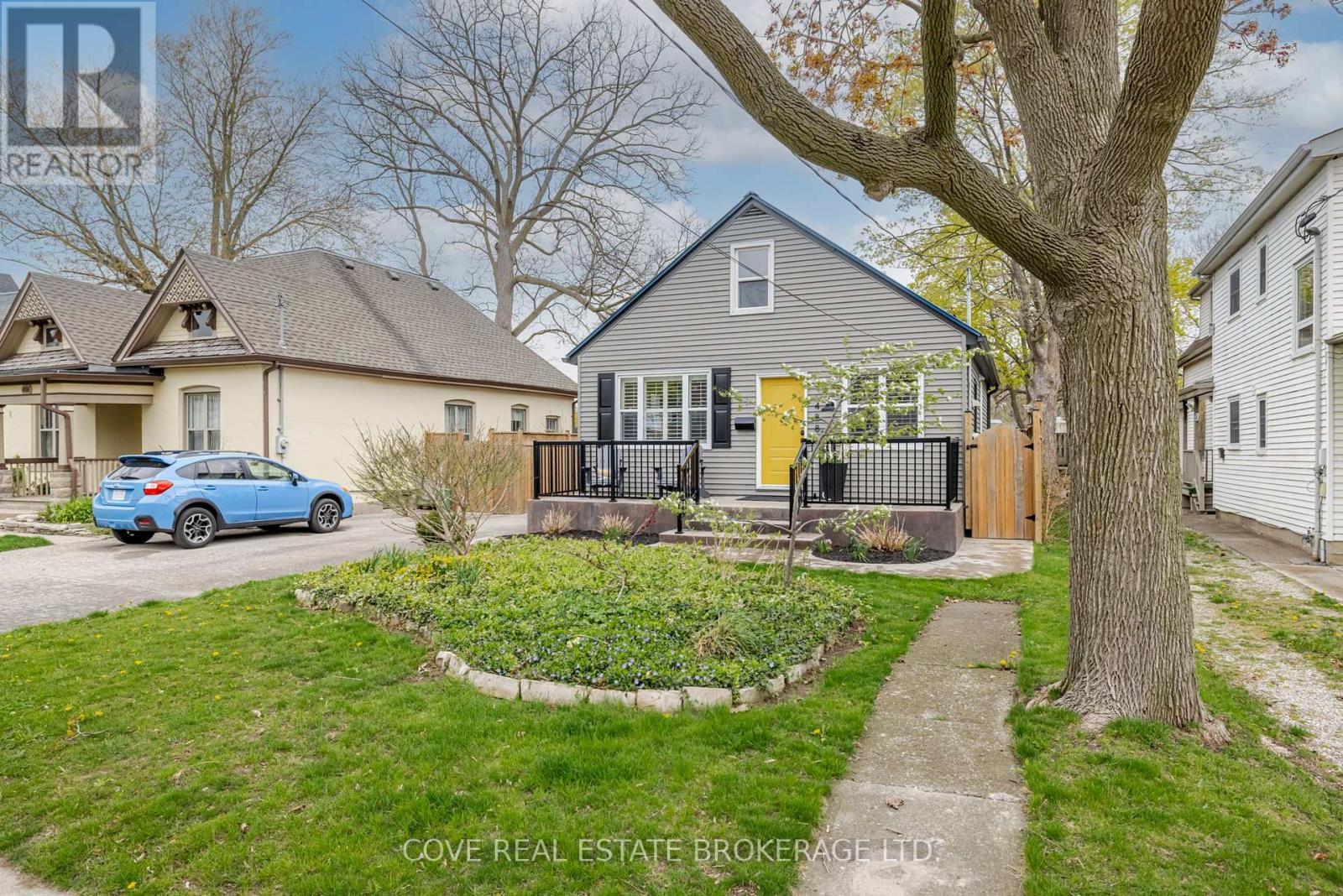 Property at 488 CENTRAL AVENUE image 2