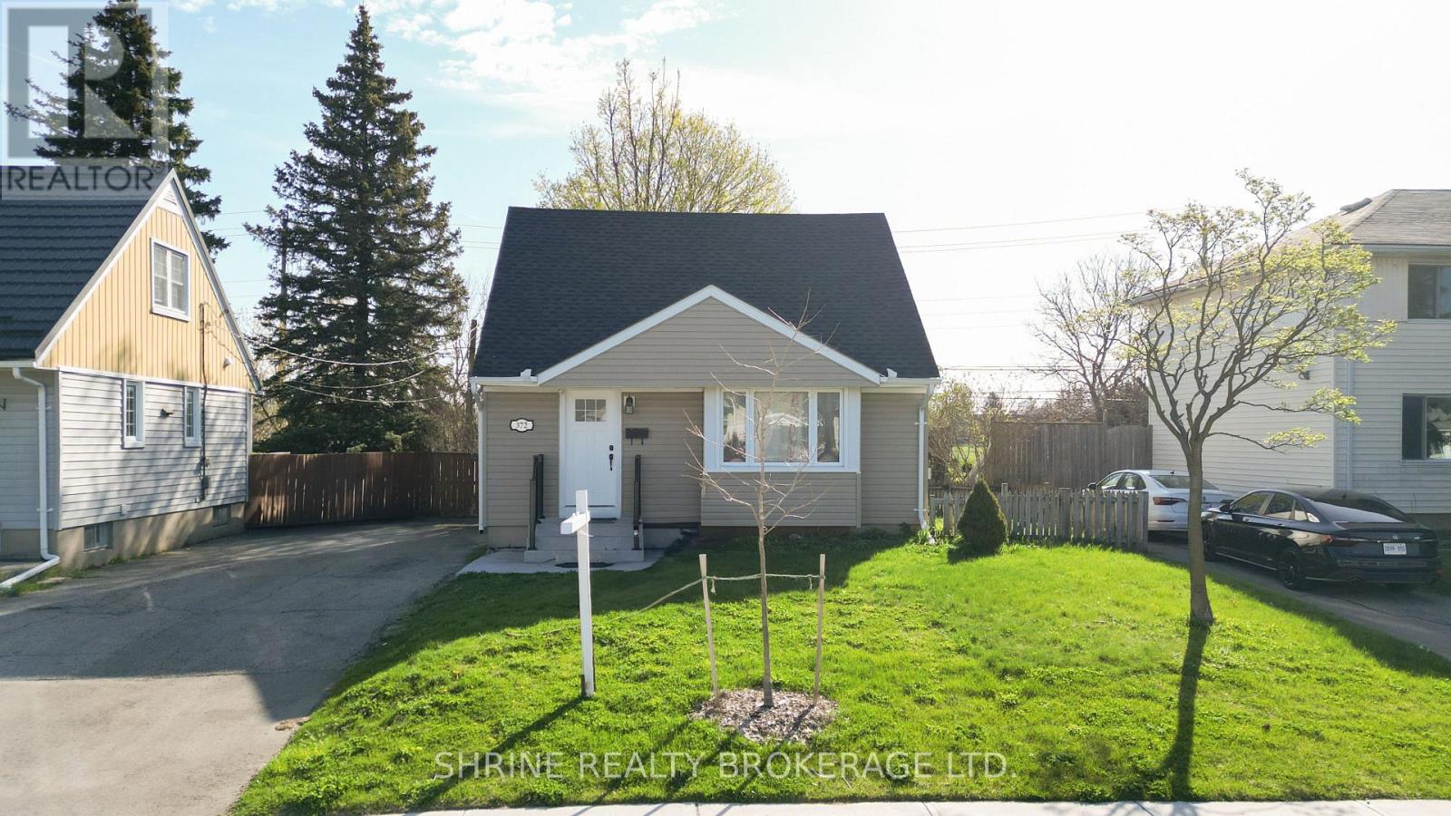 372 FLANDERS ROW E, London East, Ontario