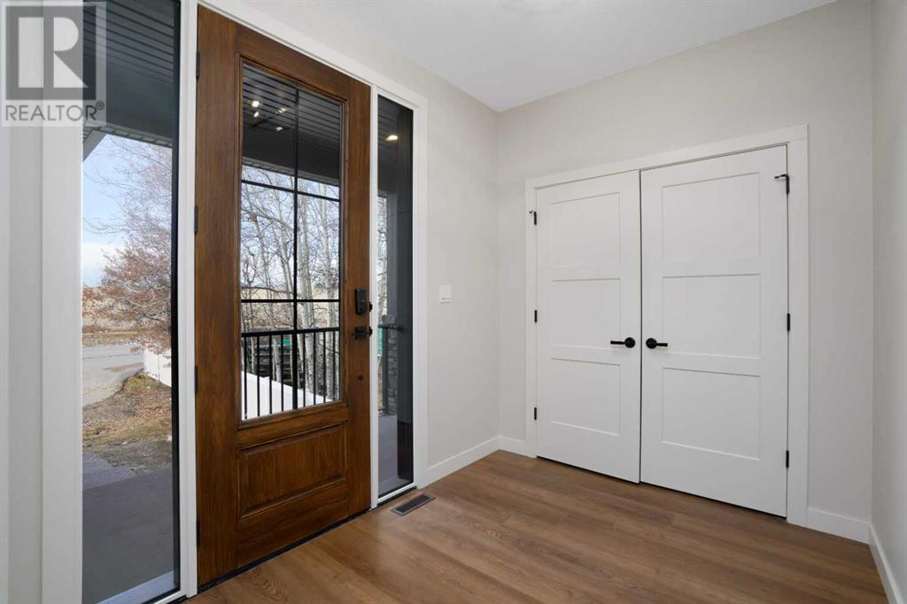 Property at 101, 5300 60 Street image 2