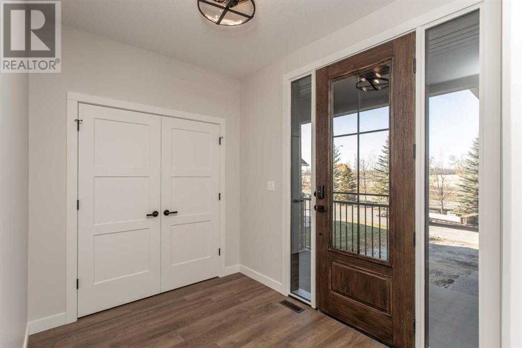 Property at 102, 5300 60 Street image 2