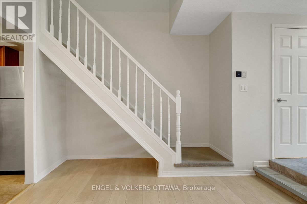 105a - 62 Donald Street, Ottawa, Ontario  K1K 1N2 - Photo 3 - X12112965