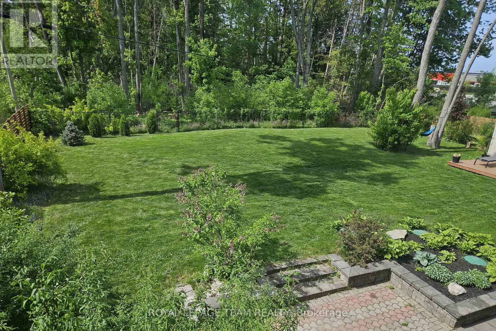 9 Burnbank Street, Ottawa, Ontario  K2G 0H2 - Photo 36 - X12113068