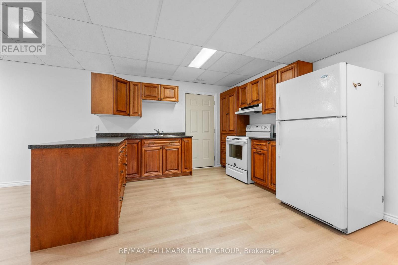 4369 Farmers Way, Ottawa, Ontario  K0A 1K0 - Photo 29 - X12113115