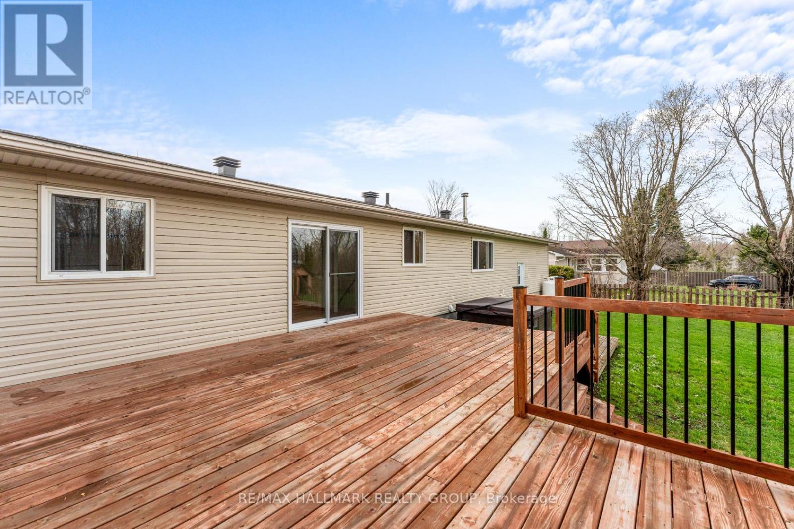 4369 Farmers Way, Ottawa, Ontario  K0A 1K0 - Photo 34 - X12113115