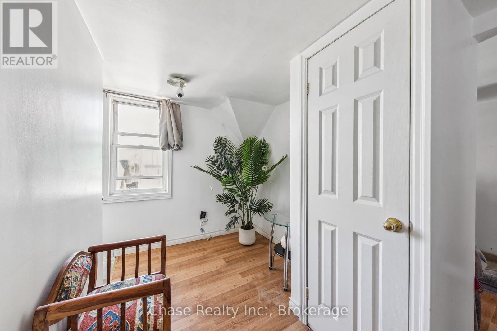 16 Fifth Street W, Midland, Ontario  L4R 3V2 - Photo 14 - S12113095