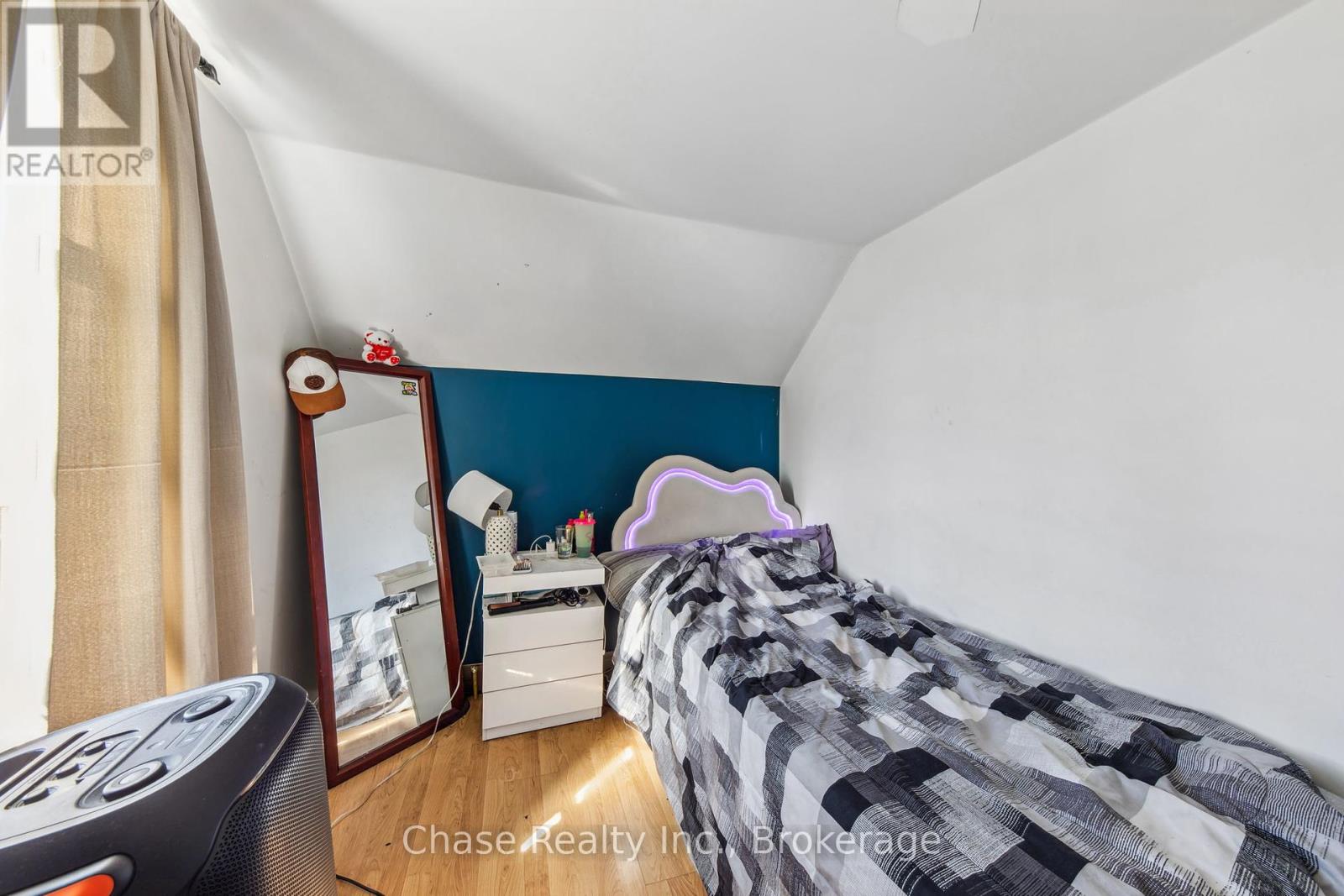 16 Fifth Street W, Midland, Ontario  L4R 3V2 - Photo 17 - S12113095
