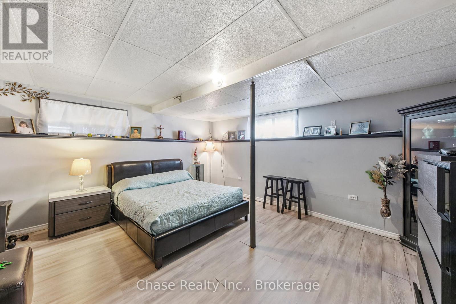 16 Fifth Street W, Midland, Ontario  L4R 3V2 - Photo 31 - S12113095