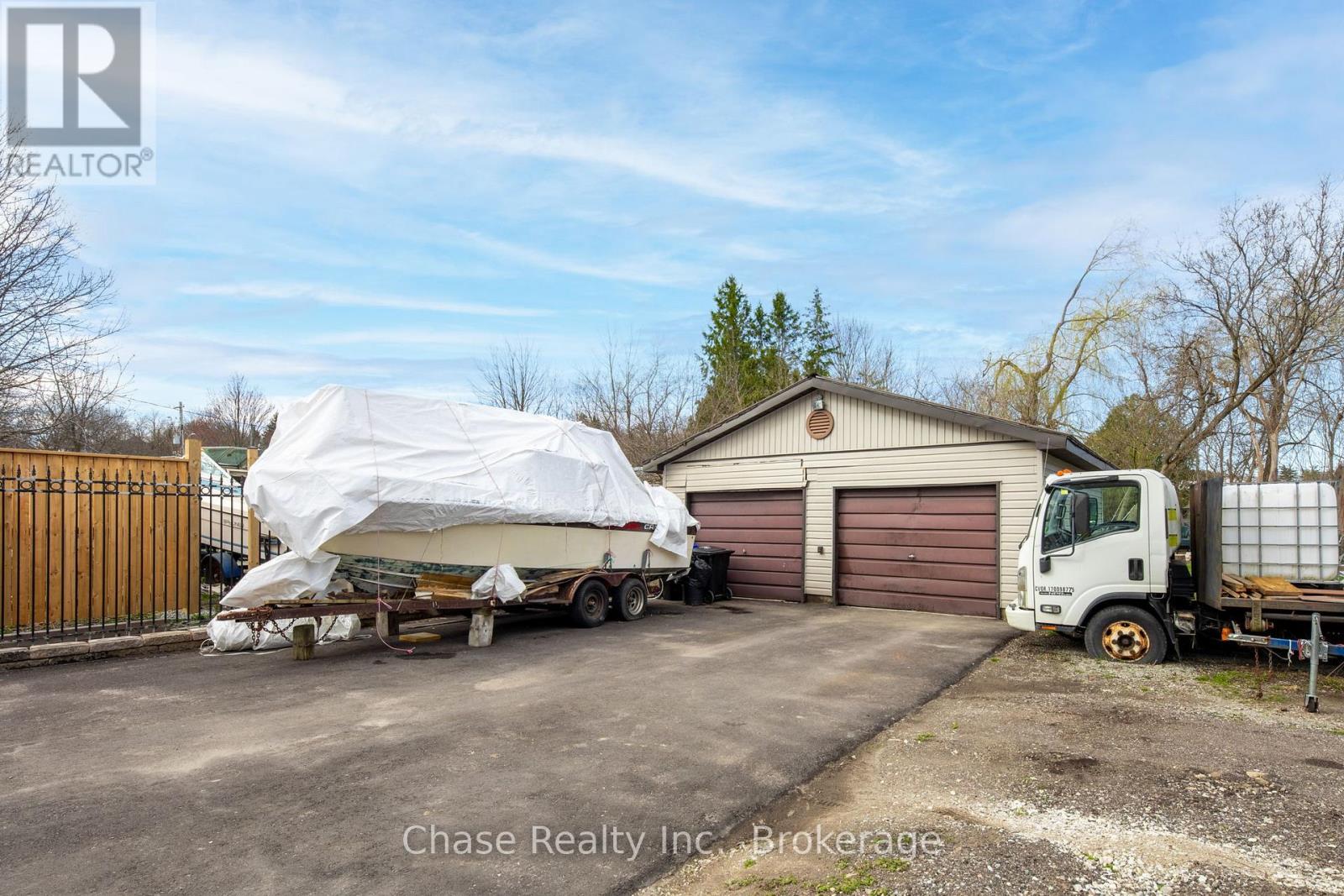 16 Fifth Street W, Midland, Ontario  L4R 3V2 - Photo 35 - S12113095