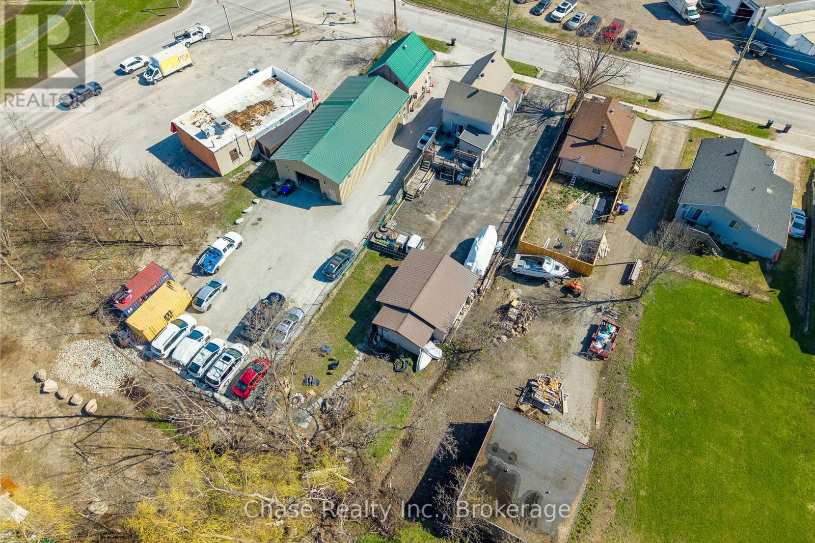 16 Fifth Street W, Midland, Ontario  L4R 3V2 - Photo 44 - S12113095