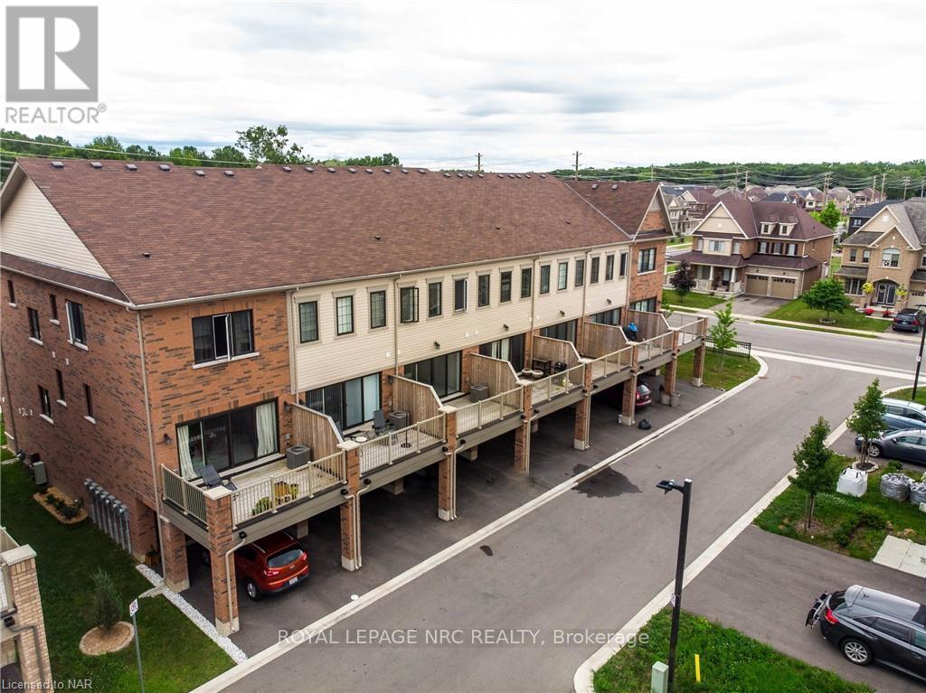 33 - 8317 Mulberry Drive, Niagara Falls, Ontario  L2H 3S9 - Photo 19 - X12113008
