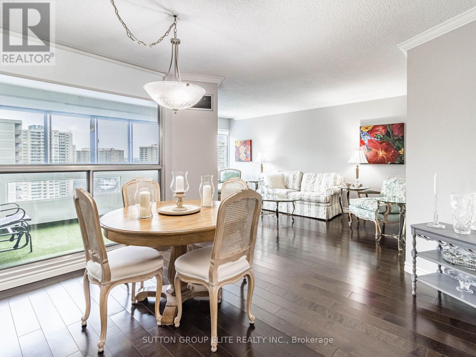 1704 - 50 Elm Drive E, Mississauga, Ontario  L5A 3X2 - Photo 8 - W11991790