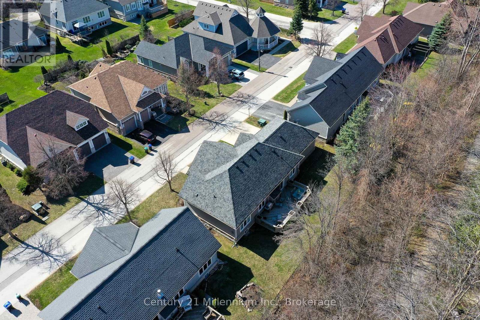22 Newport Boulevard, Collingwood, Ontario  L9Y 4Y9 - Photo 33 - S12113049