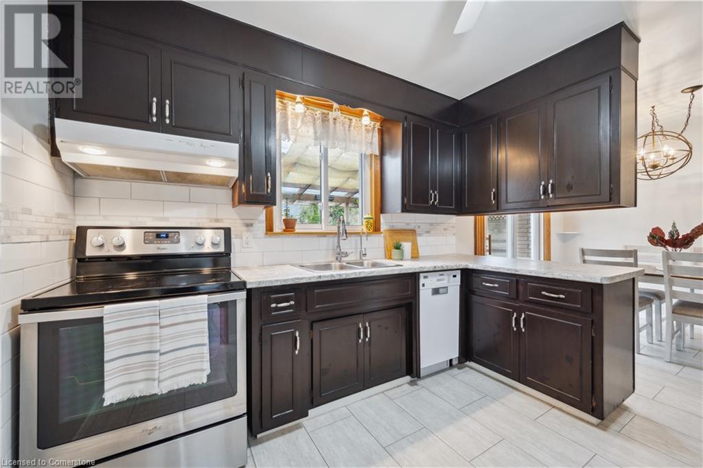 44 Baird Avenue, Kitchener, Ontario N2B 2N4 - Photo 13 - 40722080
