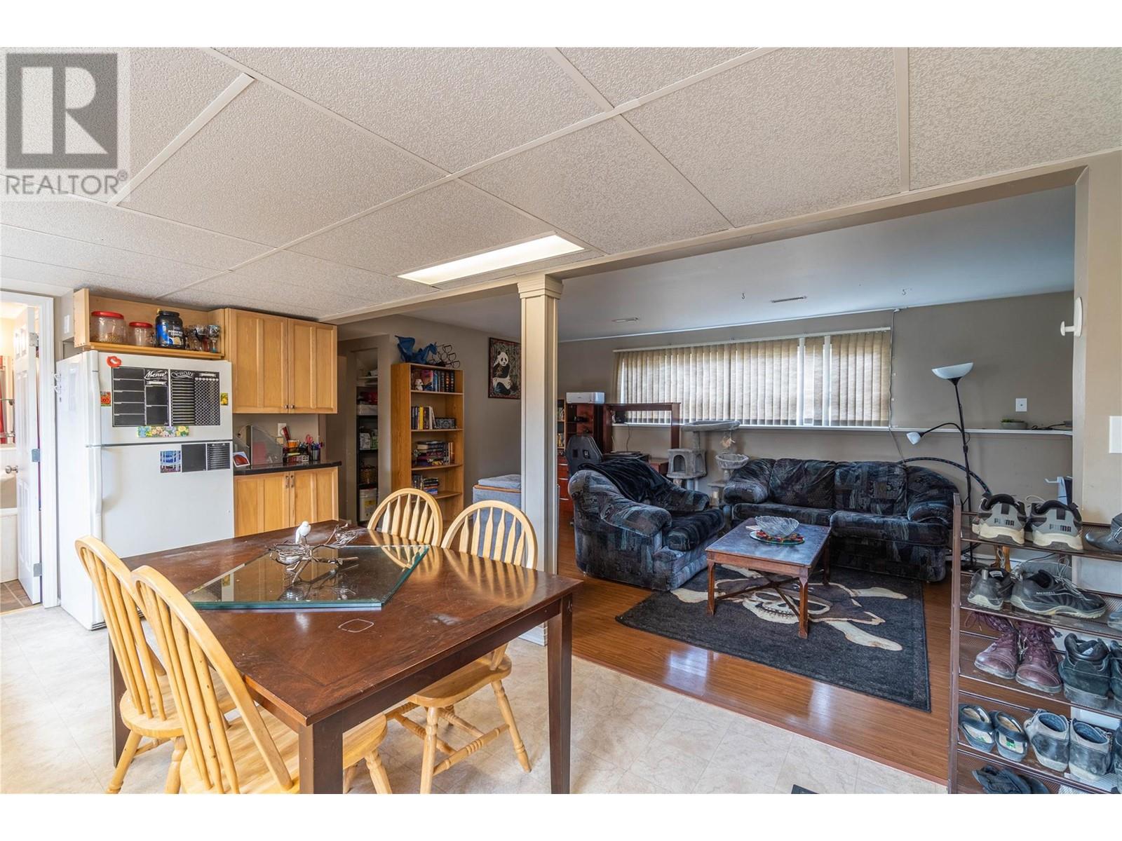 869 Serle Road, Kamloops, British Columbia  V2B 6L8 - Photo 32 - 10345481