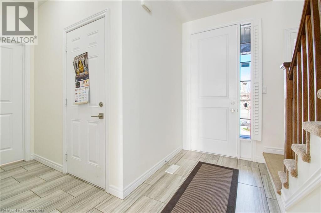 Property at 14 WILLOWRUN Drive image 4