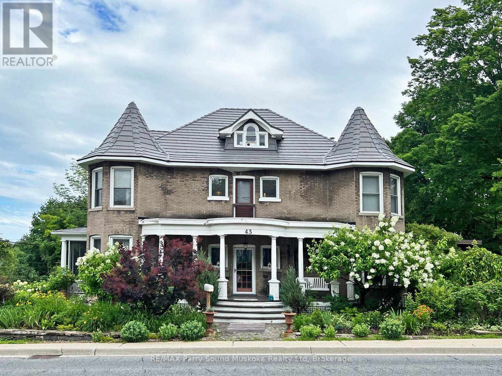 43 Church Street, Parry Sound, Ontario  P2A 1Y6 - Photo 38 - X12113058