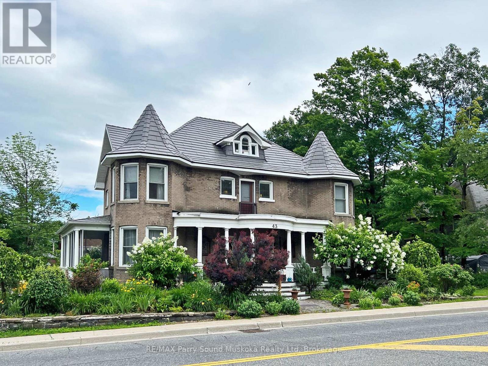 43 Church Street, Parry Sound, Ontario  P2A 1Y6 - Photo 39 - X12113058