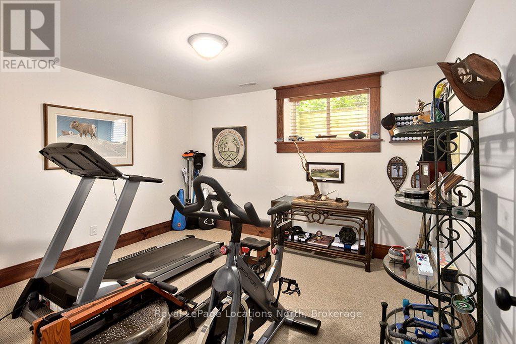 376 Sunset Boulevard, Blue Mountains, Ontario  N0H 2P0 - Photo 31 - X12113104