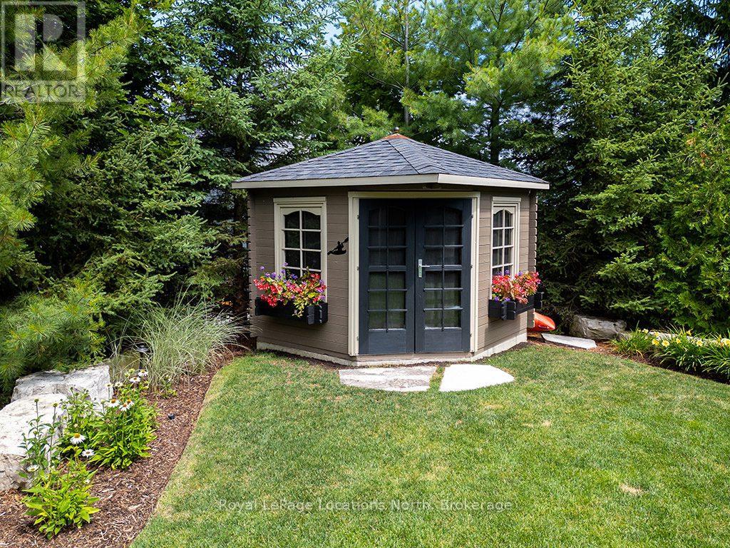 376 Sunset Boulevard, Blue Mountains, Ontario  N0H 2P0 - Photo 36 - X12113104