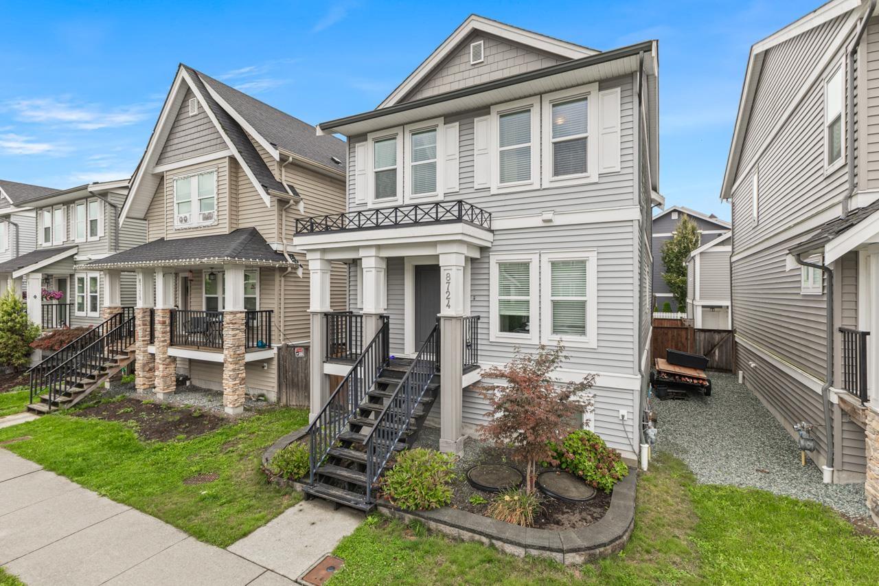 8724 MACHELL STREET, mission, British Columbia
