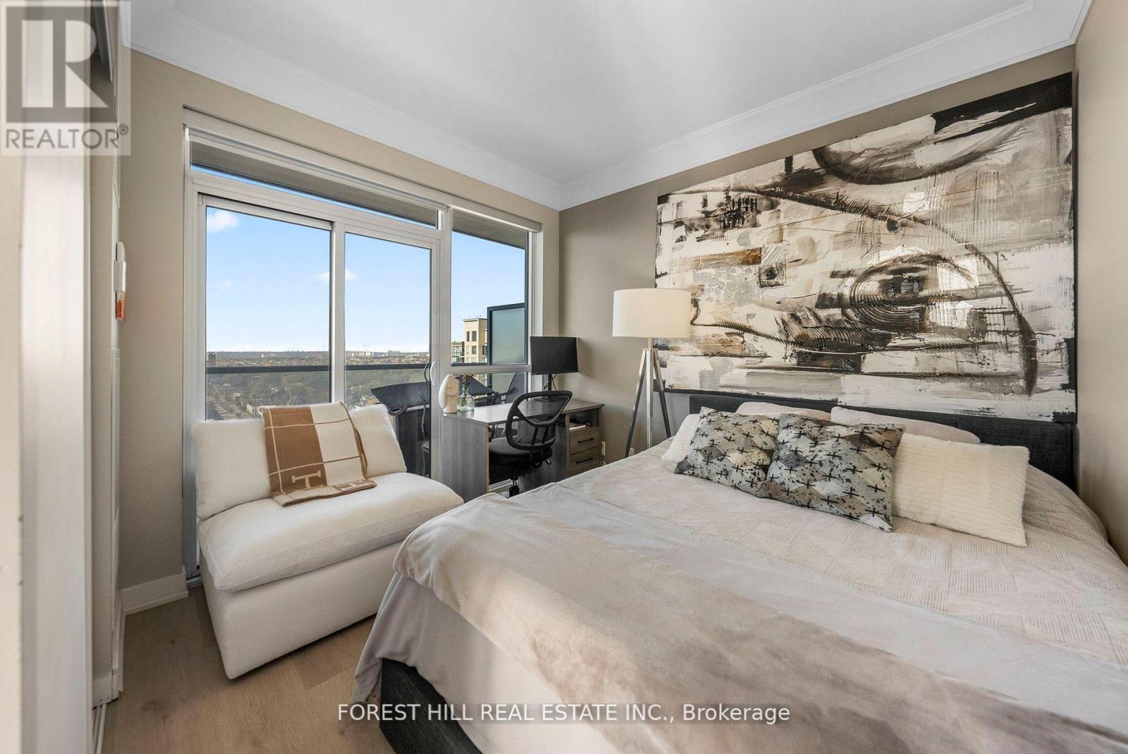 1907 - 501 St Clair Avenue W, Toronto, Ontario  M5P 0A2 - Photo 10 - C12113108