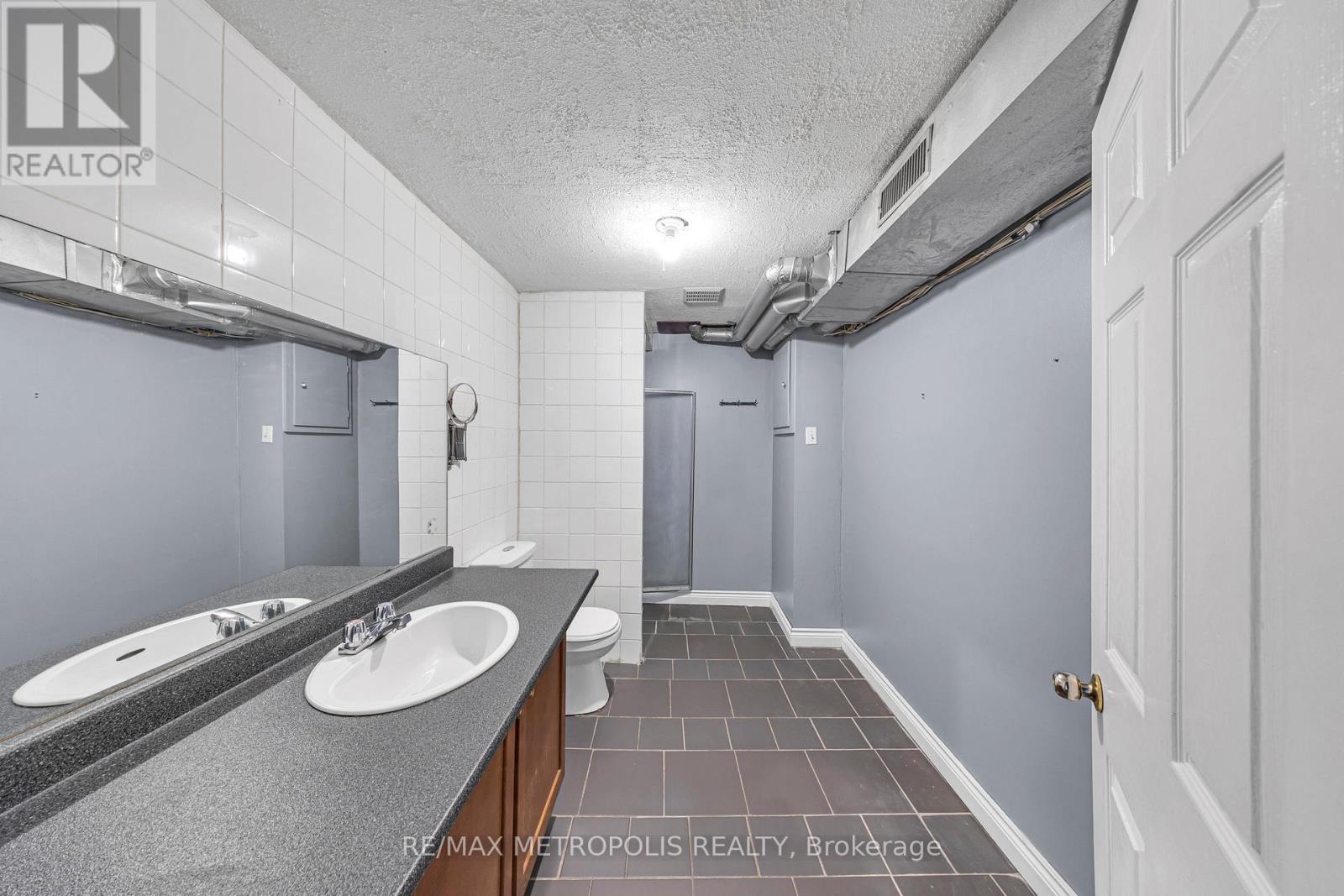5 - 2550 Birchmount Road, Toronto, Ontario  M1T 2M5 - Photo 46 - E12112983