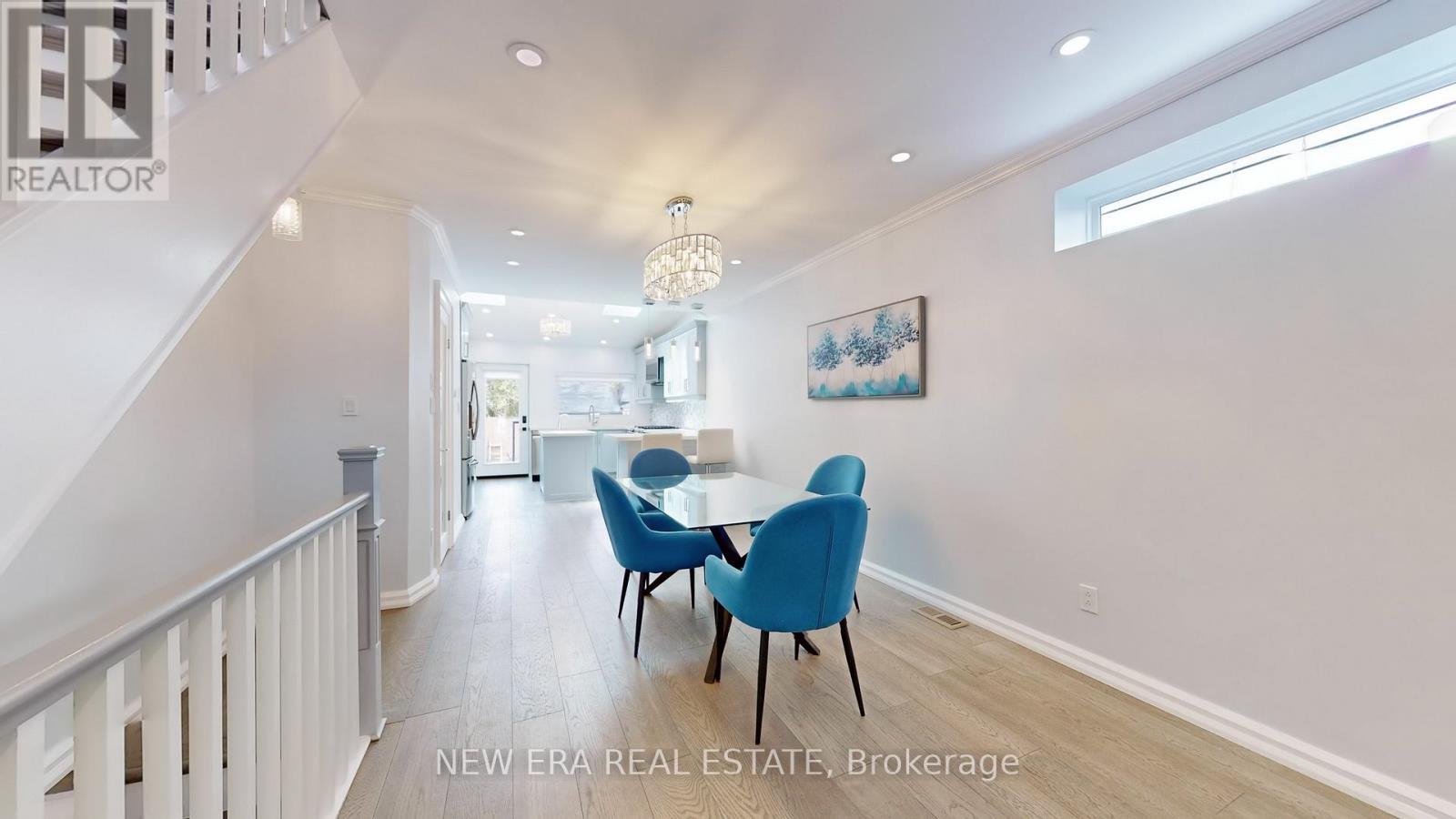 34 Kimbourne Avenue, Toronto, Ontario  M4J 4J2 - Photo 11 - E12113037