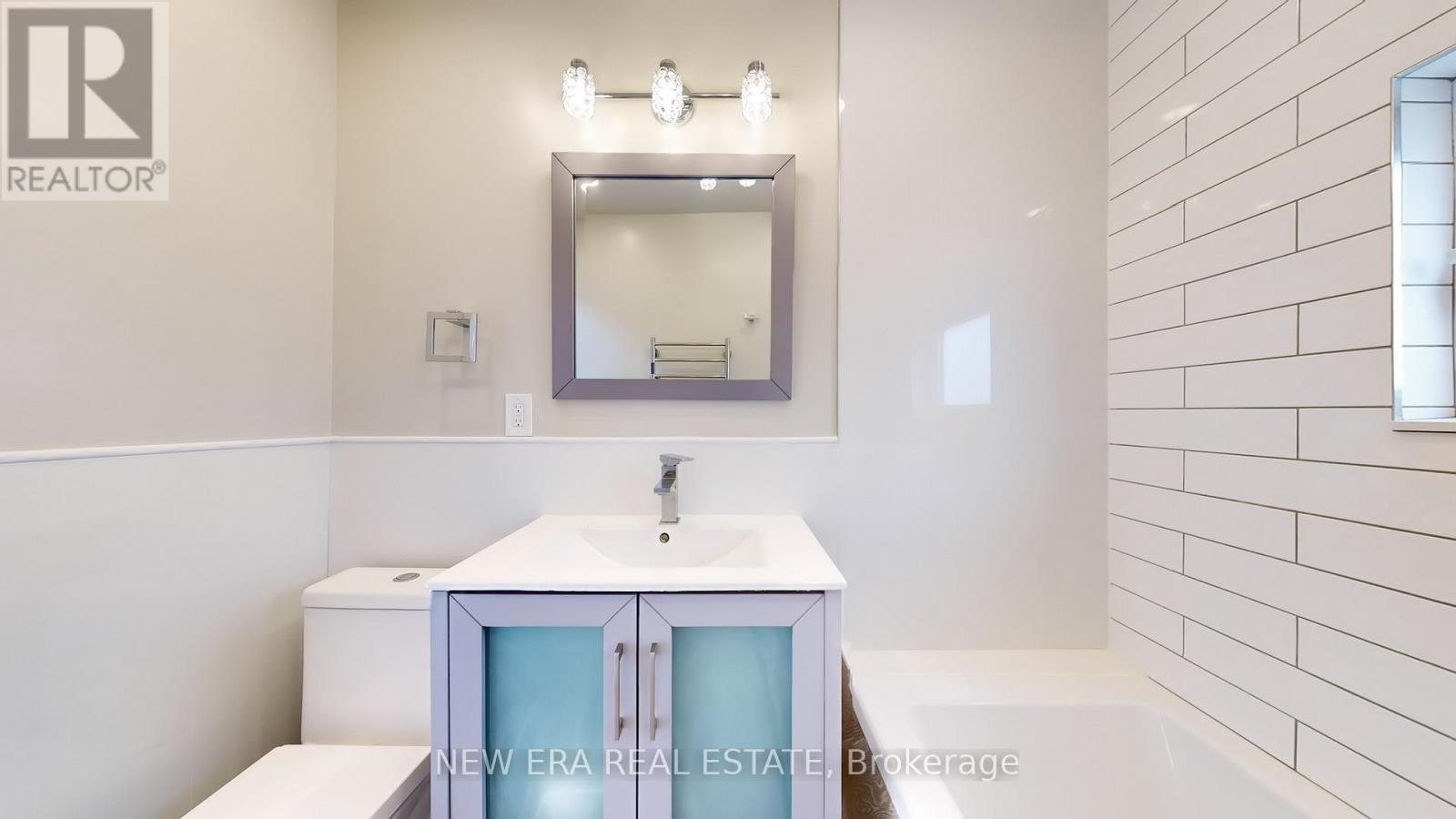 34 Kimbourne Avenue, Toronto, Ontario  M4J 4J2 - Photo 26 - E12113037