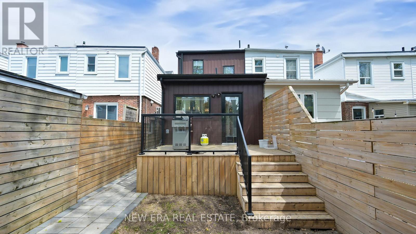 34 Kimbourne Avenue, Toronto, Ontario  M4J 4J2 - Photo 35 - E12113037
