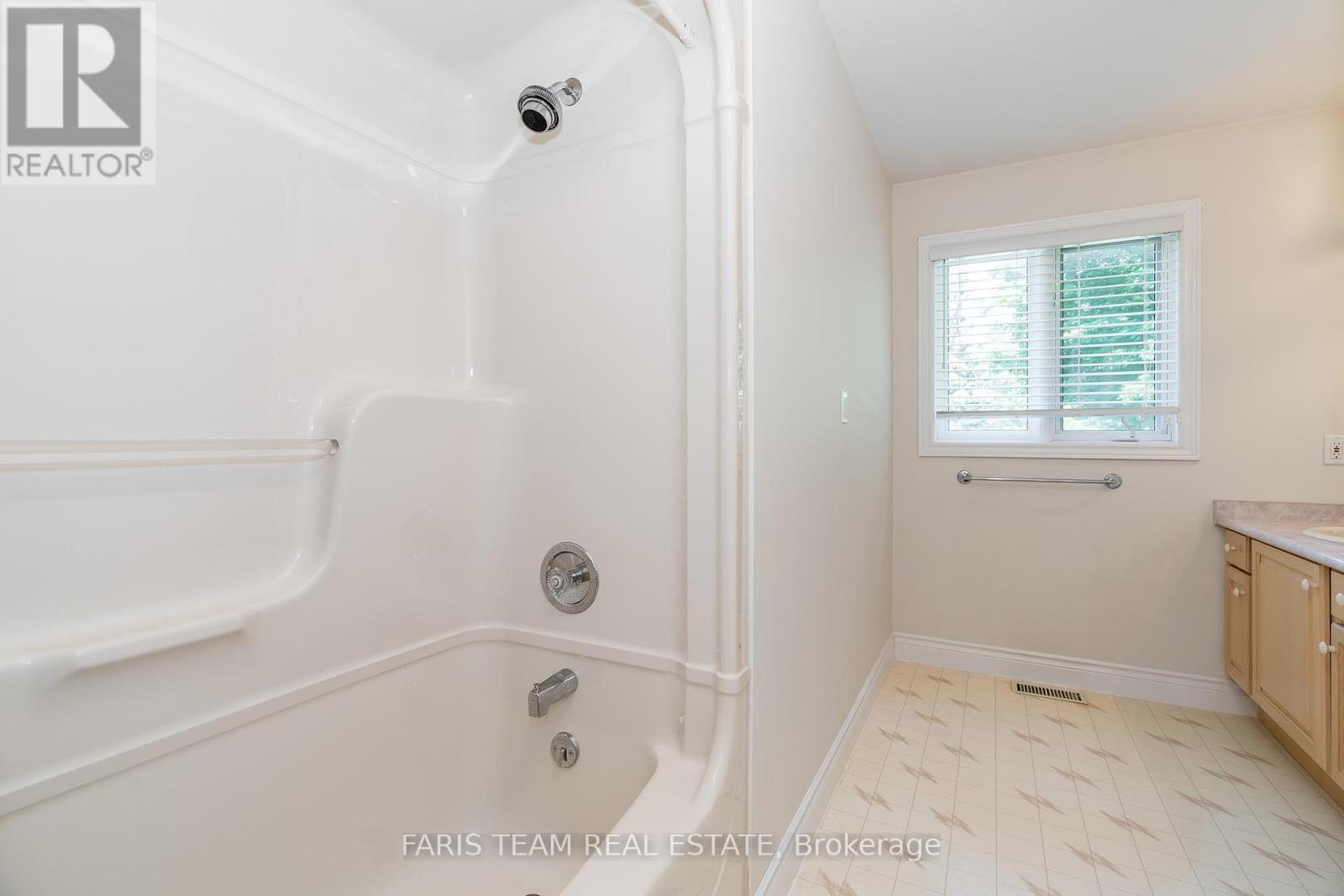 2087 Wilkinson Street, Innisfil, Ontario  L9S 1X3 - Photo 23 - N11959707