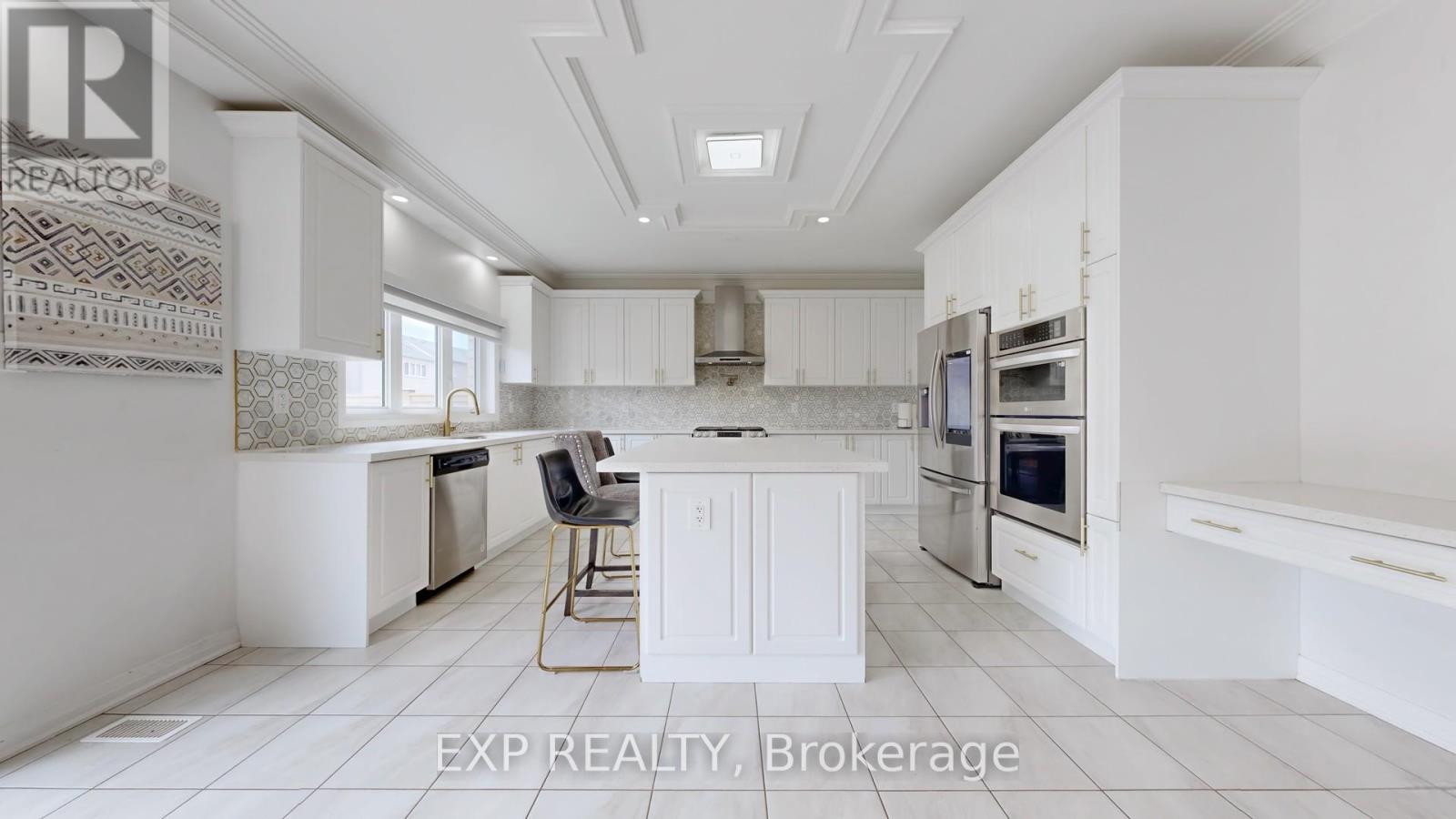 Property at 1466 BRODERICK STREET image 5