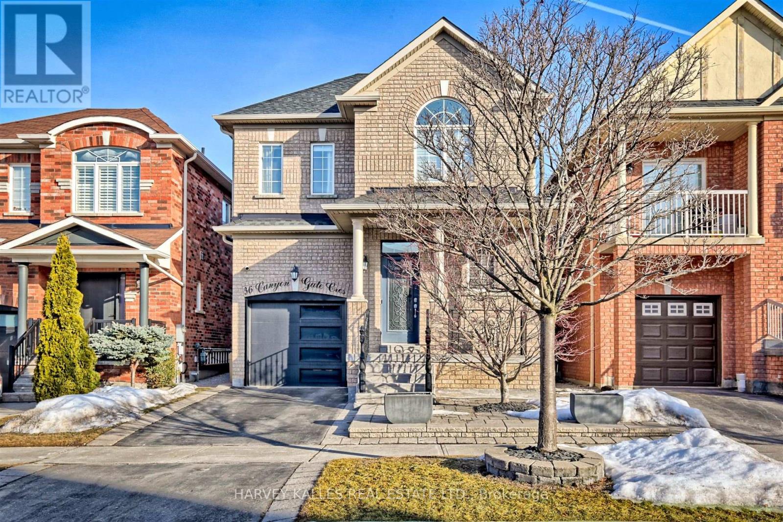 36 CANYON GATE CRESCENT, Vaughan, Ontario