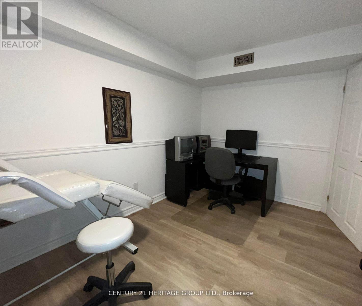 53 Coventry Court, Richmond Hill, Ontario  L4C 8B9 - Photo 26 - N12113121