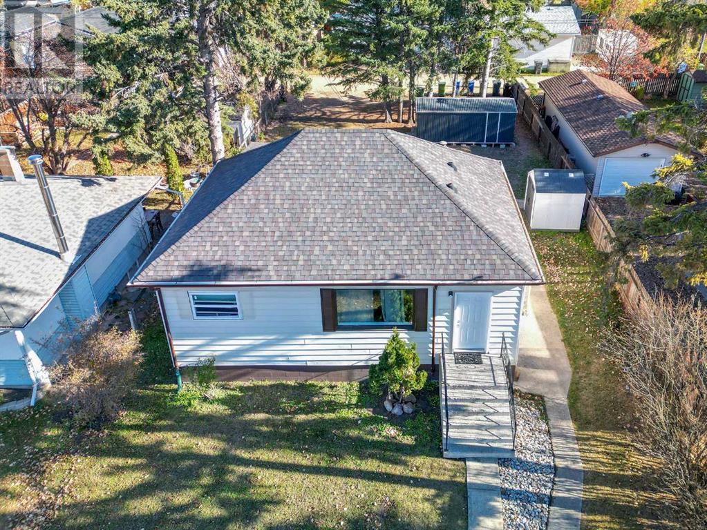 Property at 4209 43 Avenue image 5